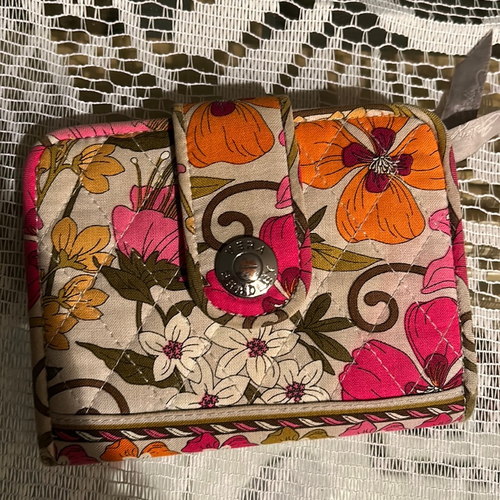 Vera Bradley wallet gently used